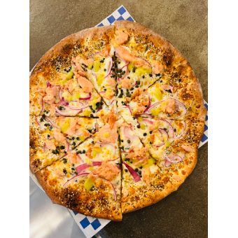 The smoked salmon Pizza