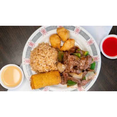 11. Pepper Steak, Sweet & Sour Chicken, Egg Roll, Fried Rice