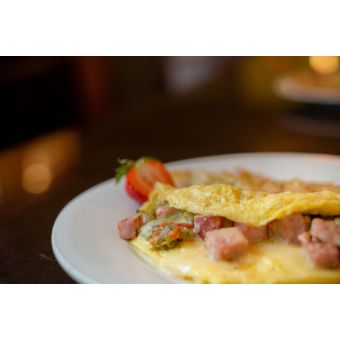 Green Eggs & Ham Omelet