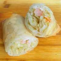 3. Spring Roll (chicken & shrimp)