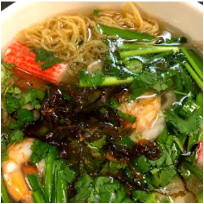 21.Egg Noodle With Shrimp, Pork,Quid,Crab (imitation) Soup