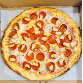 Pepperoni & Pineapple Pizza