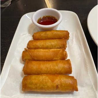 A6. Egg Rolls (5pcs)