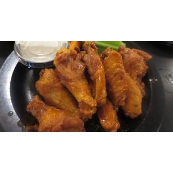 7 Piece Wing - One Sauce