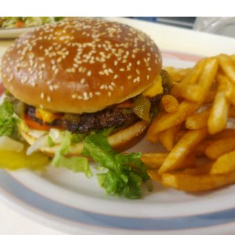 Green Chile Cheeseburger