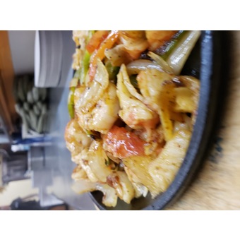 SEAFOOD FAJITA