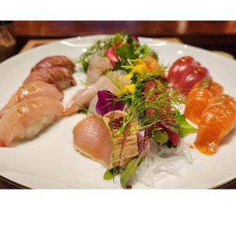 Sushi & Sashimi Combination (8-8 pc)